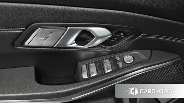 BMW 3 Series (G20) id 4604230 из Кореи 19