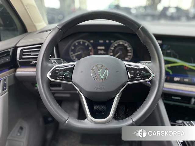 Volkswagen Touareg id 3869755 из Китая 19