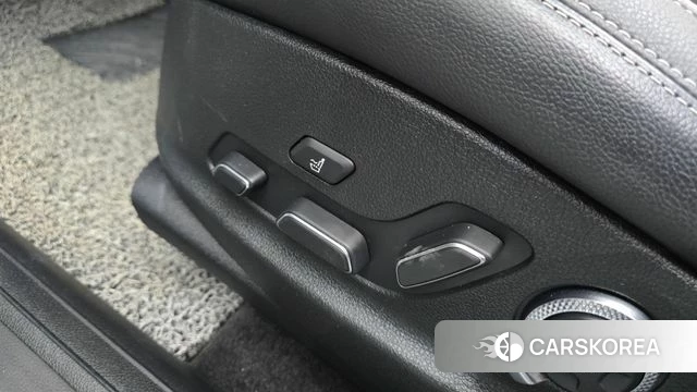 Genesis Electrified GV70 id 4388720 из Кореи 19