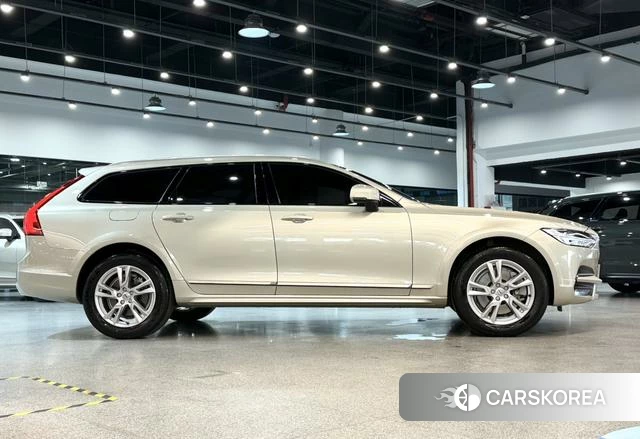 Volvo V90 id 4242574 из Китая 19