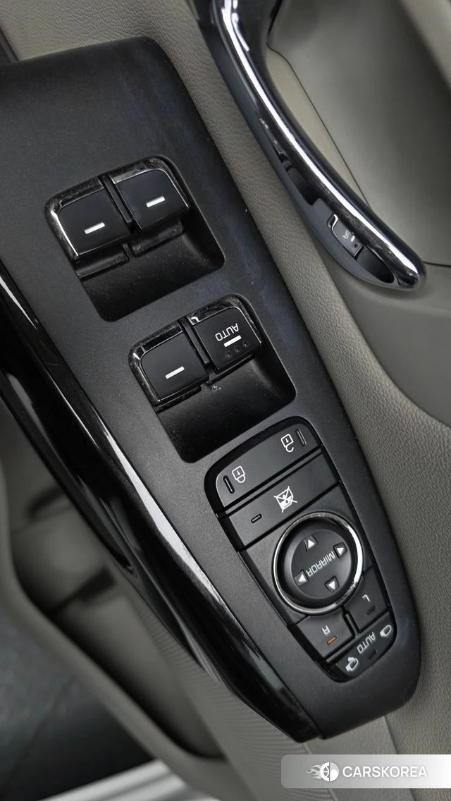 Kia The New Carnival id 4557515 из Кореи 19