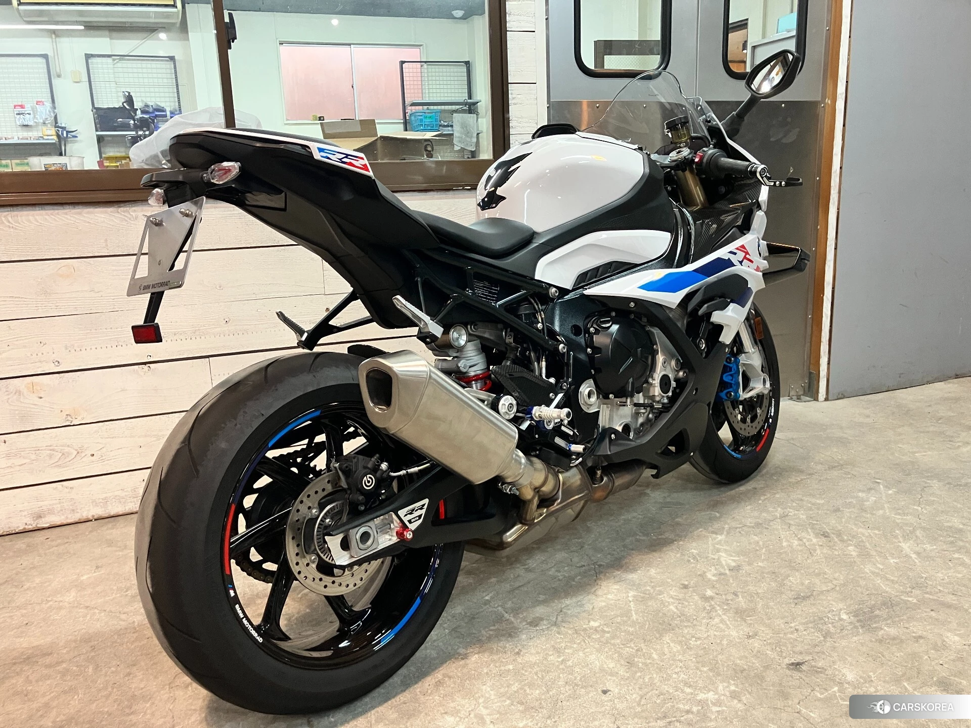 Проданный BMW S1000RR M PACKAGE id 4008328 из Японии, фото 19