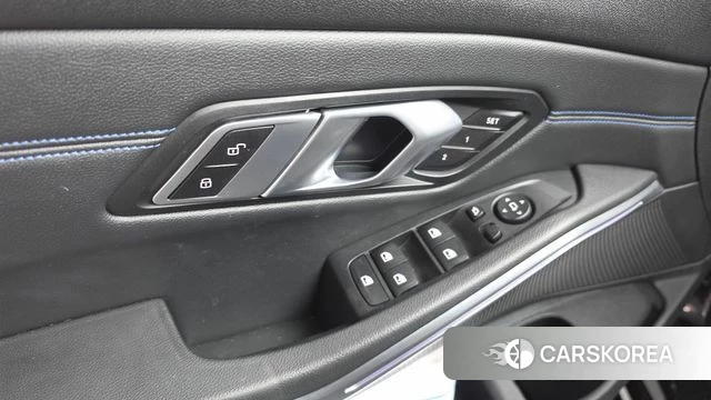 BMW 3 Series (G20) id 4284270 из Кореи 19