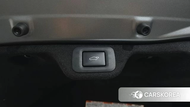 Toyota Crown Crossover id 4185450 из Кореи 19