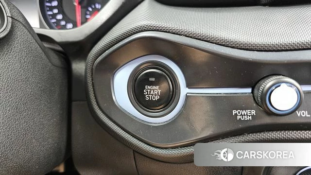 Hyundai Veloster (JS) id 4435638 из Кореи 19