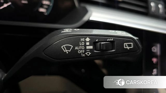Audi e-Tron id 4344903 из Кореи 19