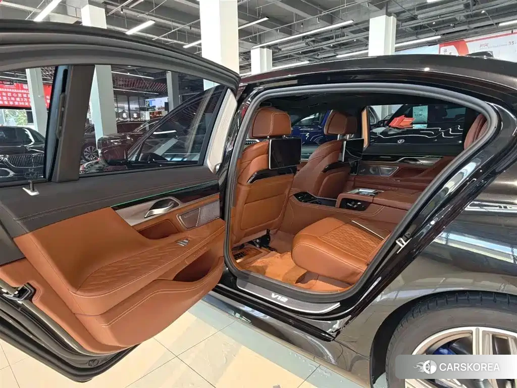 BMW 7 series id 4599836 из Китая 19