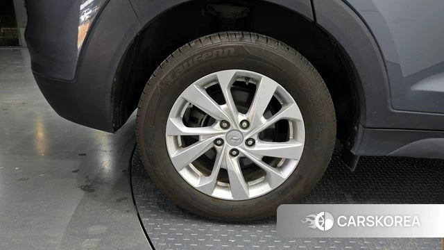 Hyundai All New Tucson id 4324788 из Кореи 19