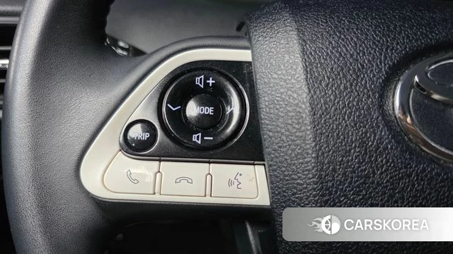 Toyota Prius 4th Generation id 4662887 из Кореи 19