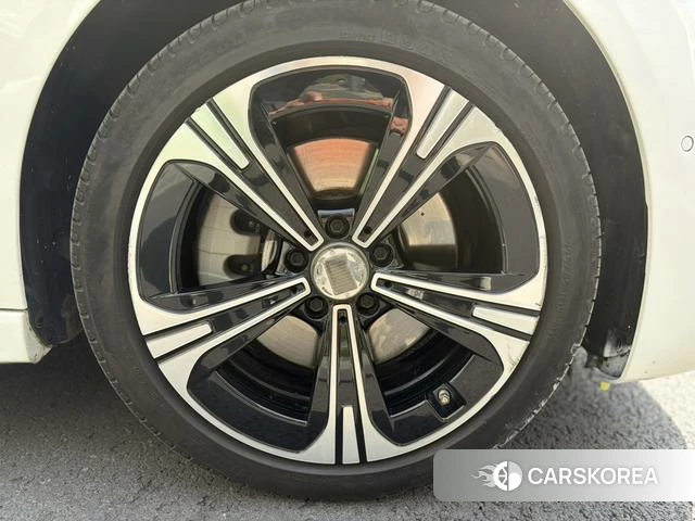 Mercedes-Benz Class C id 4256756 из Китая 19
