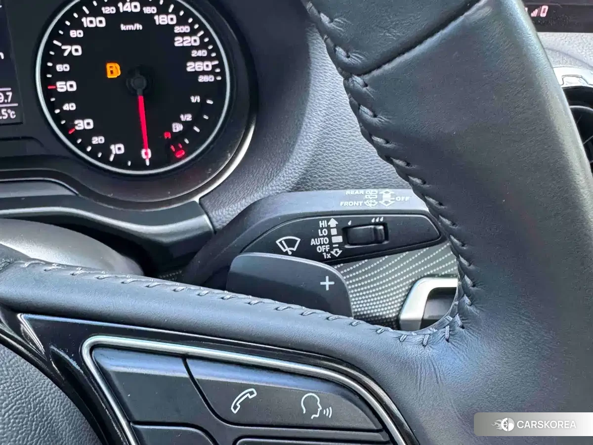 Audi Q2L id 4679870 из Китая 19