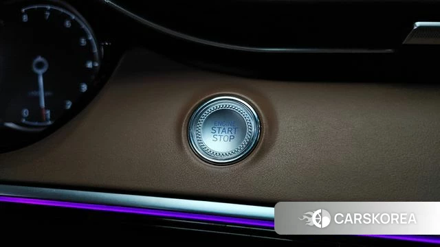 Genesis GV70 id 4283316 из Кореи 19