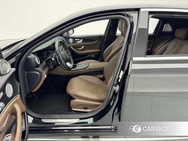 Mercedes-Benz E-class id 4258186 из Китая 19