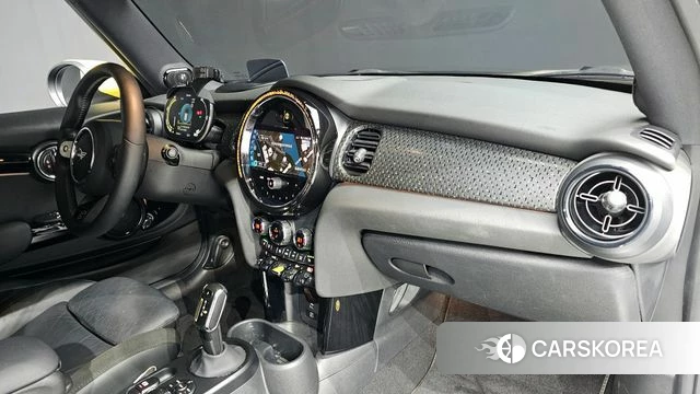 Mini Cooper Electric id 4414643 из Кореи 19
