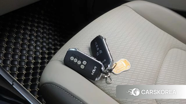 Kia Carnival 4th generation id 4768432 из Кореи 19
