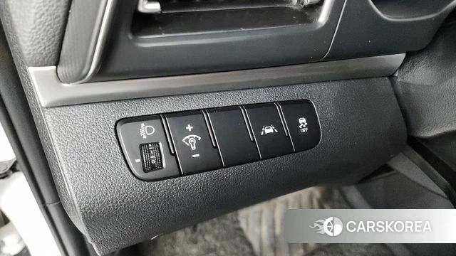 Hyundai The New Avante AD id 4390141 из Кореи 19