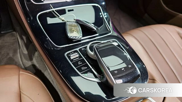 Mercedes-Benz E-Class W213 id 4363447 из Кореи 19