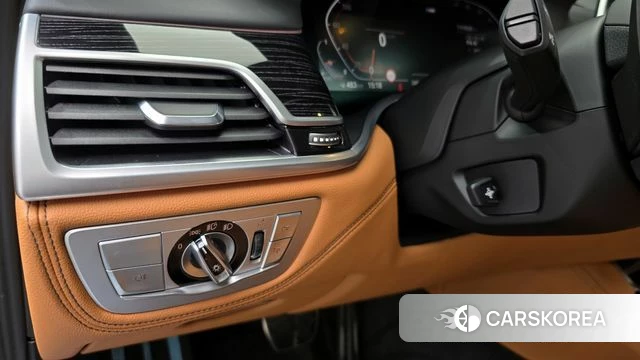 BMW 7 Series (G11) id 4186902 из Кореи 19