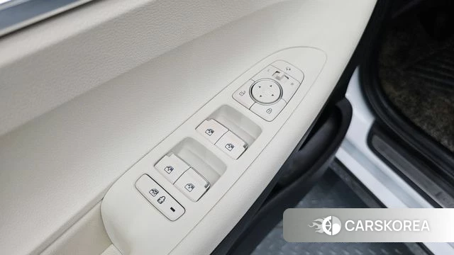 Hyundai The New Grandeur IG Hybrid id 4736387 из Кореи 19