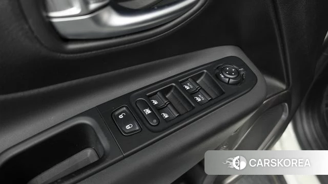 Jeep Renegade id 4525370 из Кореи 19