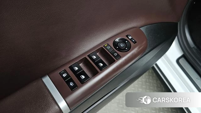 Hyundai Grandeur (GN7) id 4898708 из Кореи 19