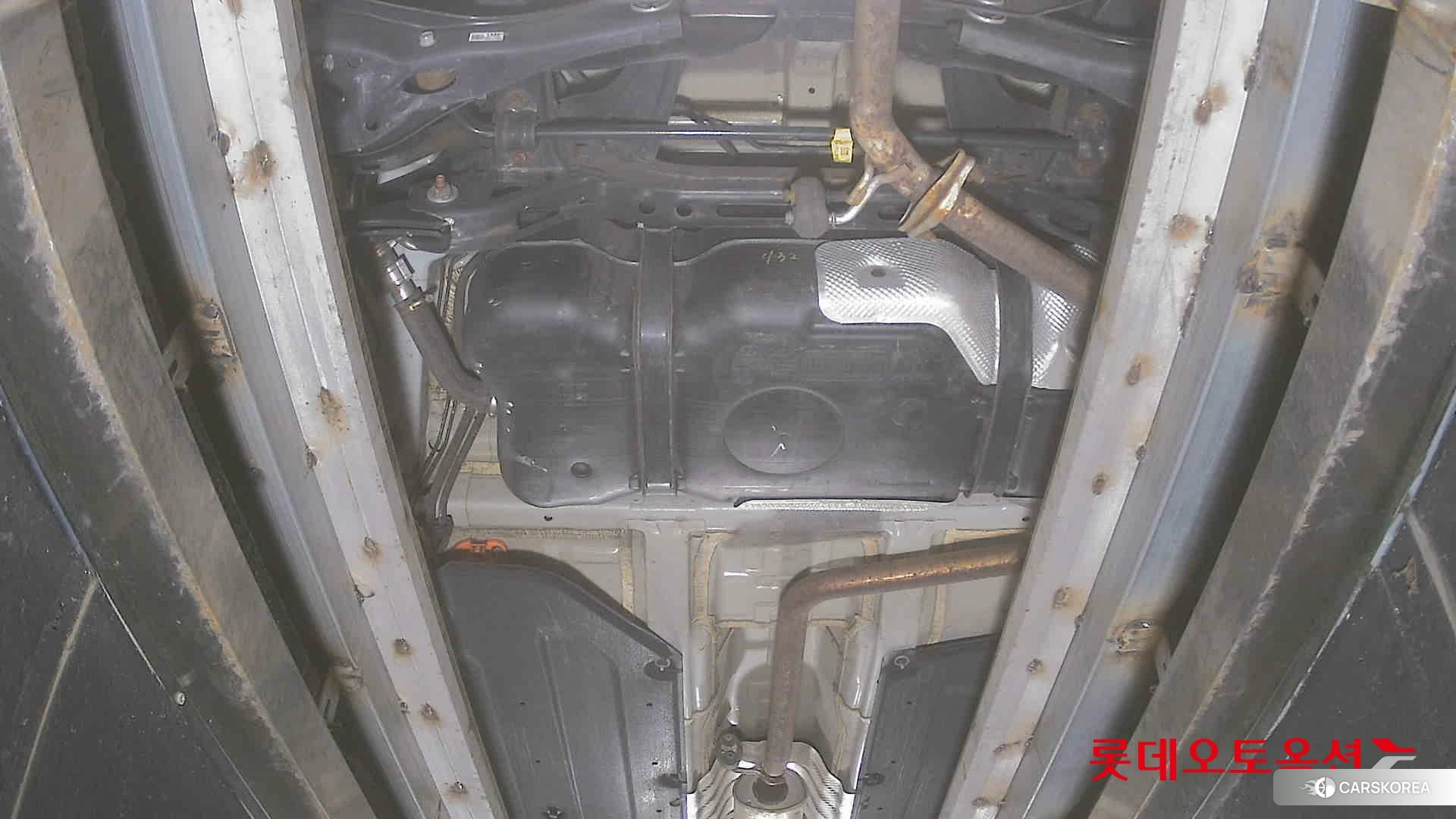 Hyundai Avante Hybrid id 4902379 из Кореи 19