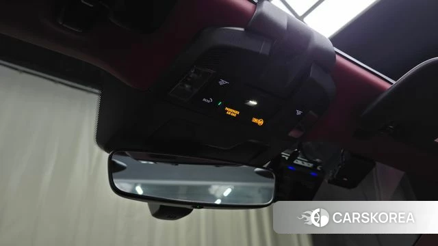 Porsche 911(992) id 4349112 из Кореи 19
