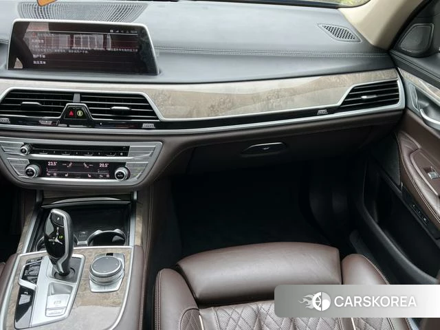BMW 7 series id 4274719 из Китая 19