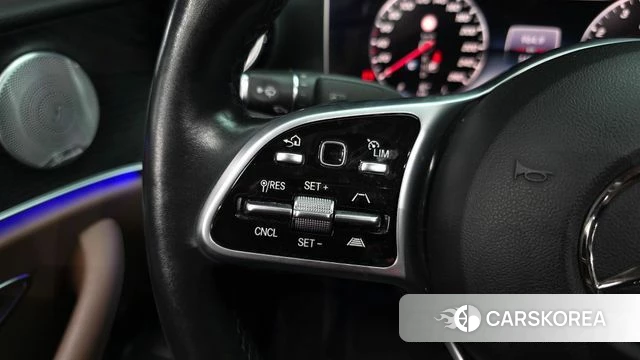 Mercedes-Benz E-Class W213 id 4732219 из Кореи 19