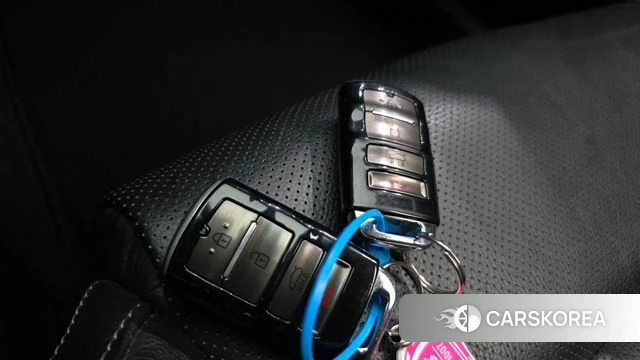 Kia Come New K7 id 4770647 из Кореи 19