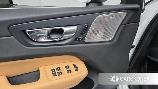 Volvo XC60 second Generation id 4712123 из Кореи 19