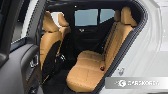 Volvo XC40 id 4750102 из Кореи 19