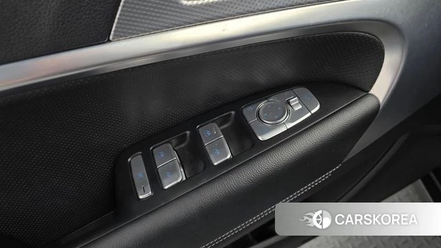 Genesis The New G70 id 4708000 из Кореи 19