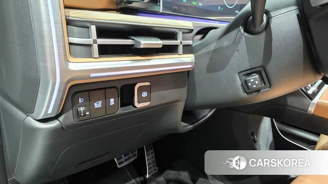 Hyundai Santa Fe (MX5) id 4602578 из Кореи 19