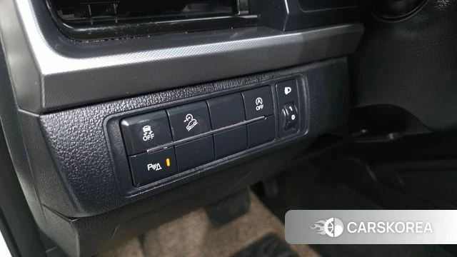 Ssangyong The New Rexton Sports Cannes id 4414636 из Кореи 19