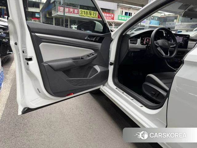 Volkswagen Bora id 4259025 из Китая 19