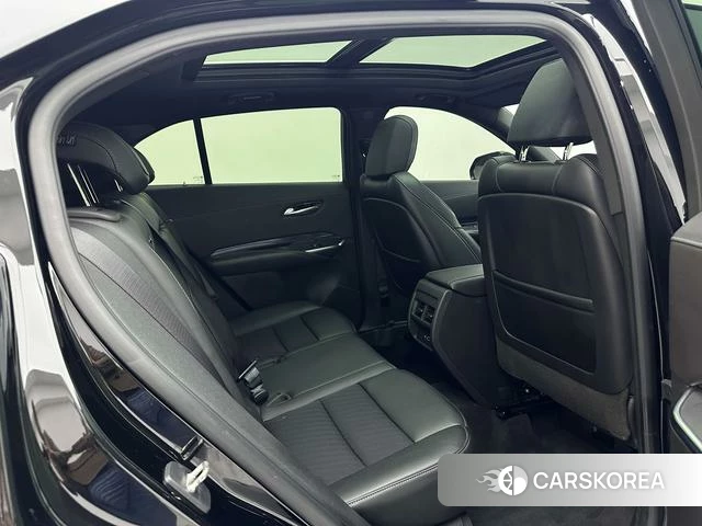 Cadillac XT4 id 4254297 из Китая 19