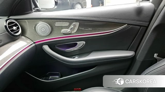 Mercedes-Benz E-Class W213 id 4285125 из Кореи 19