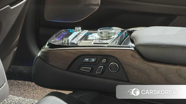 Genesis G90 id 4732291 из Кореи 19