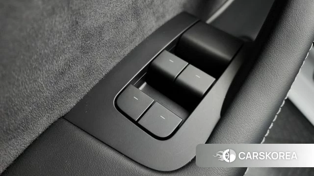 Tesla Model Y id 4302090 из Кореи 19