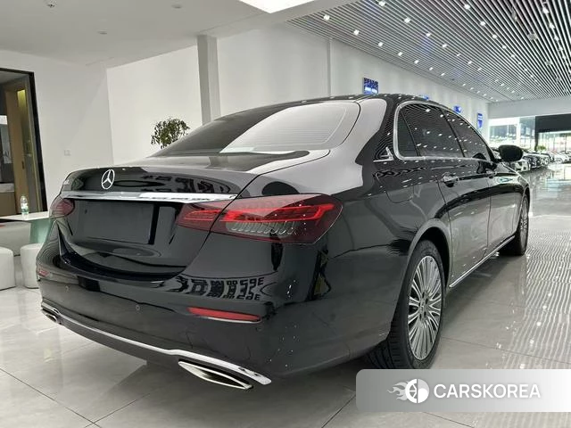 Mercedes-Benz E-class id 4256866 из Китая 19