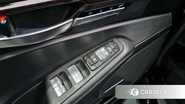 Genesis G90 id 4310654 из Кореи 19