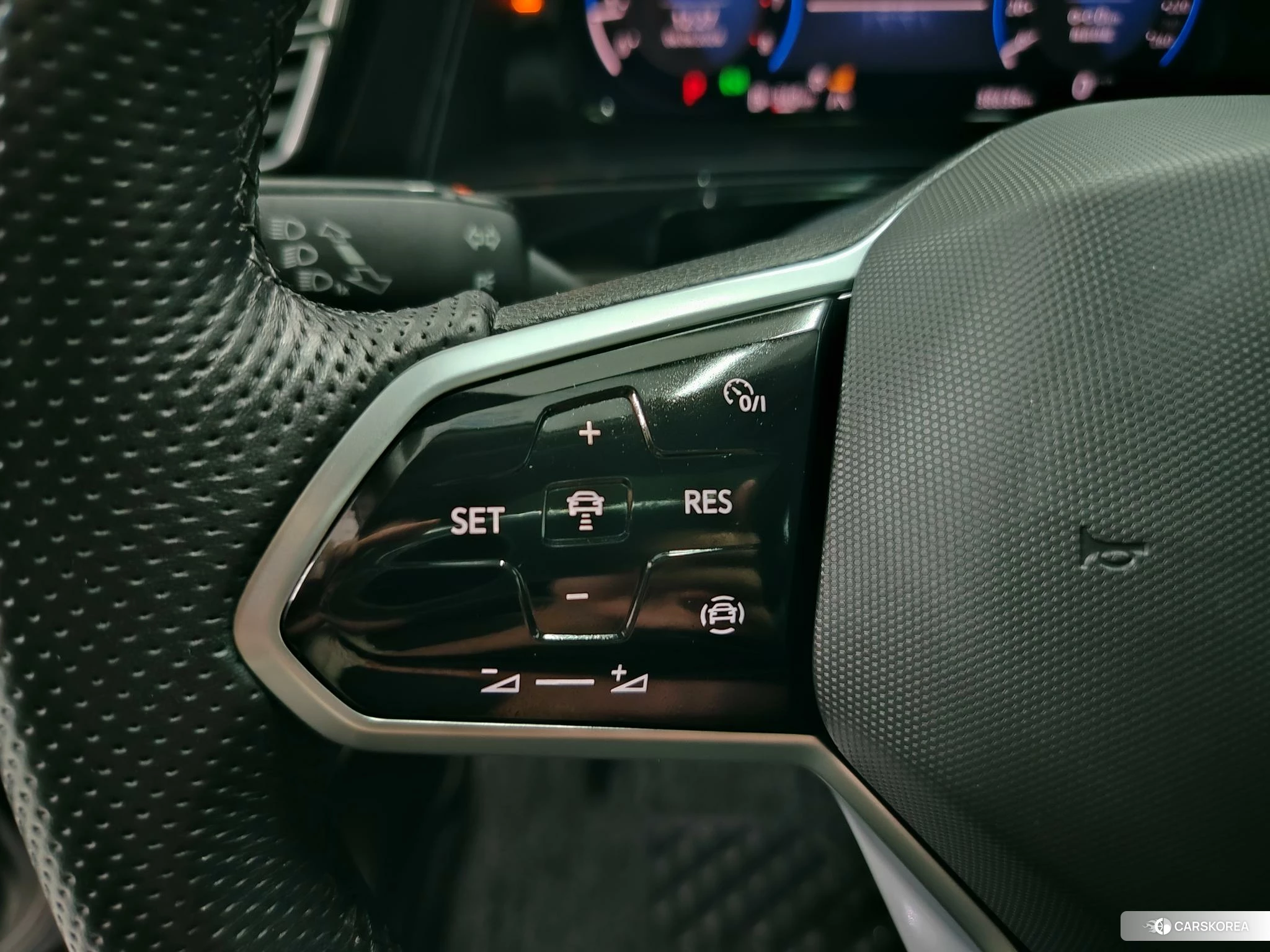 Volkswagen Tourang id 4454423 из Китая 19