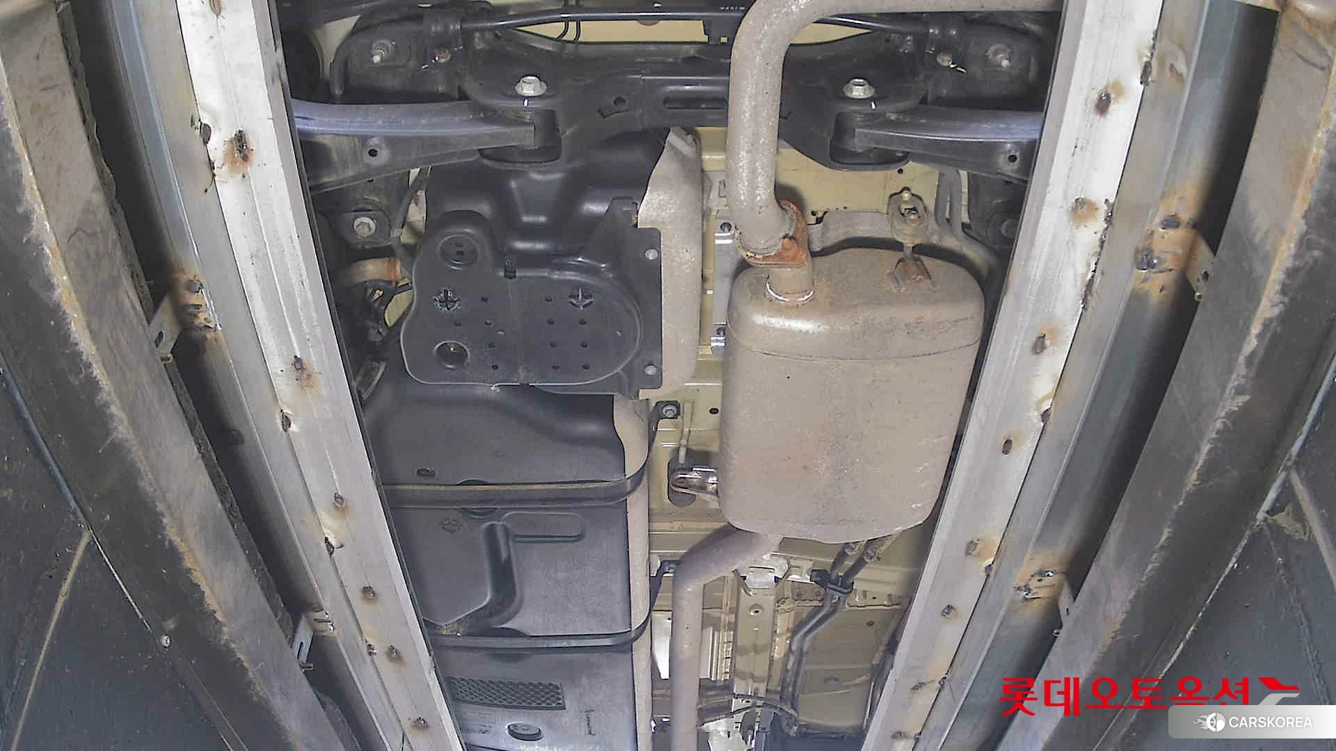 Kia Carnival id 3882160 из Кореи 19