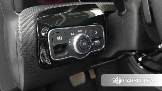 Mercedes-Benz A-Class W177 id 4881922 из Кореи 19