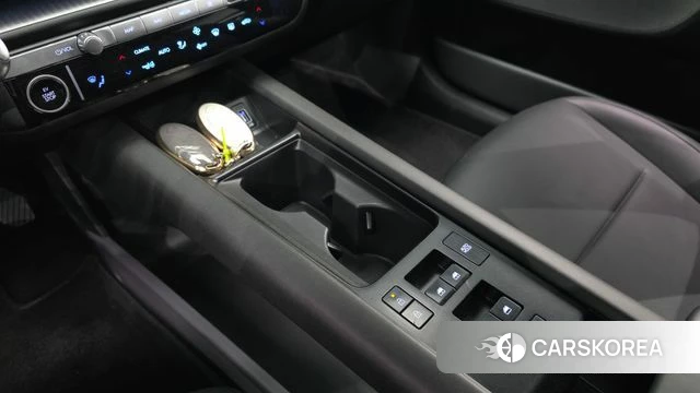 Hyundai Ionic 6 id 4223555 из Кореи 19