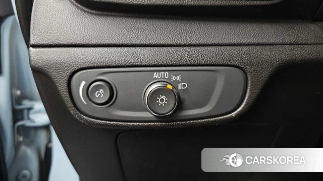 Chevrolet (GM Daewoo) New Bolt EV id 4758129 из Кореи 19