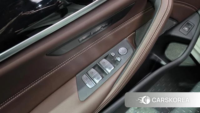 BMW 5 Series (G30) id 4917001 из Кореи 19