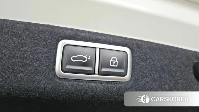Hyundai Grandeur (GN7) id 4488774 из Кореи 19