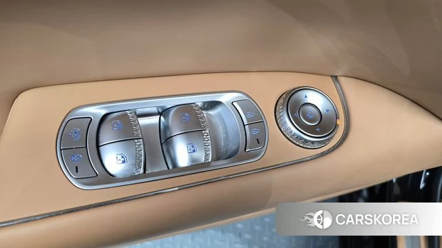 Genesis G90 (RS4) id 4711710 из Кореи 19